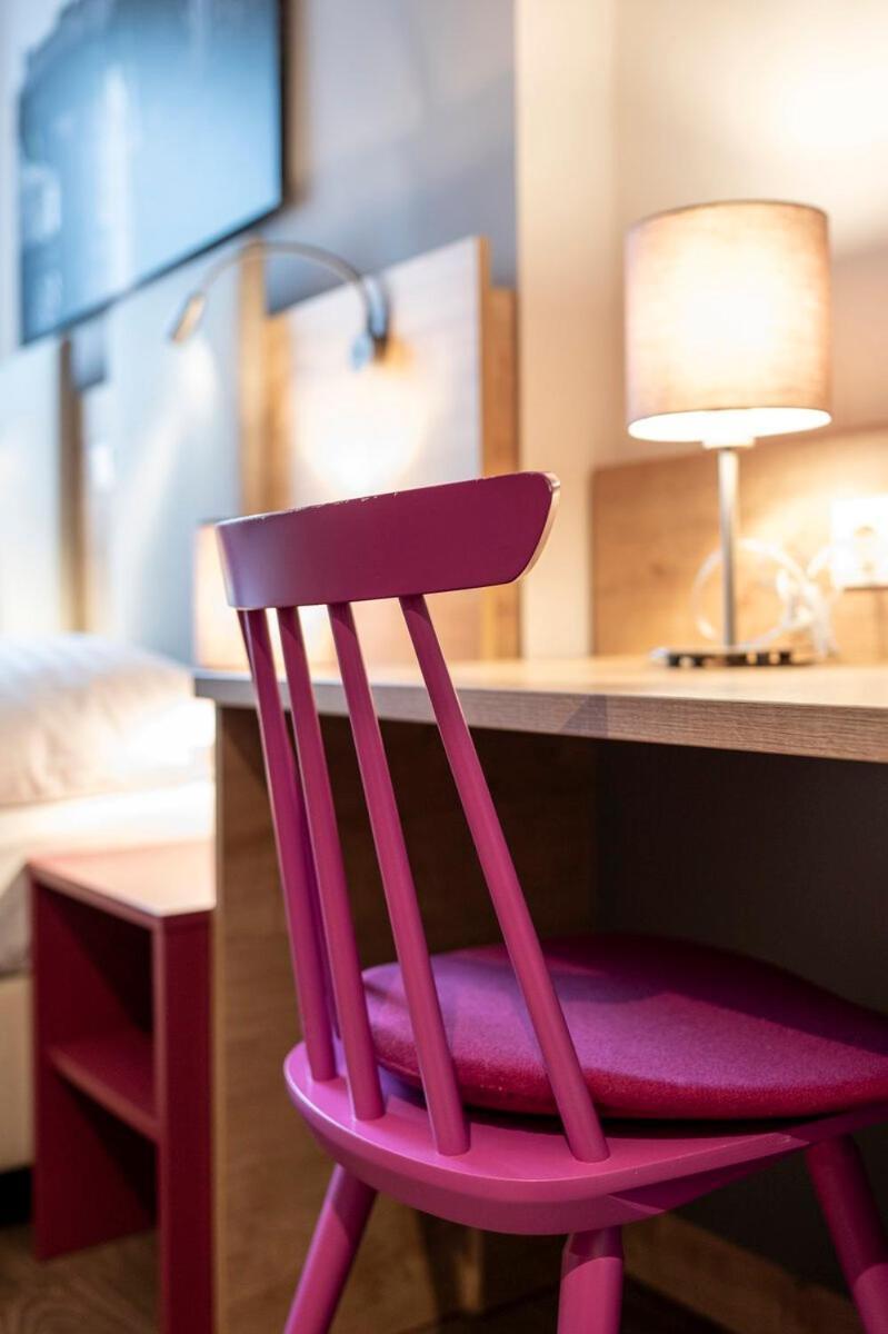 Hotel Junior By Max 70 Залцбург Екстериор снимка